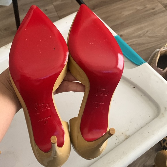 Red bottoms - Picture 3 of 3